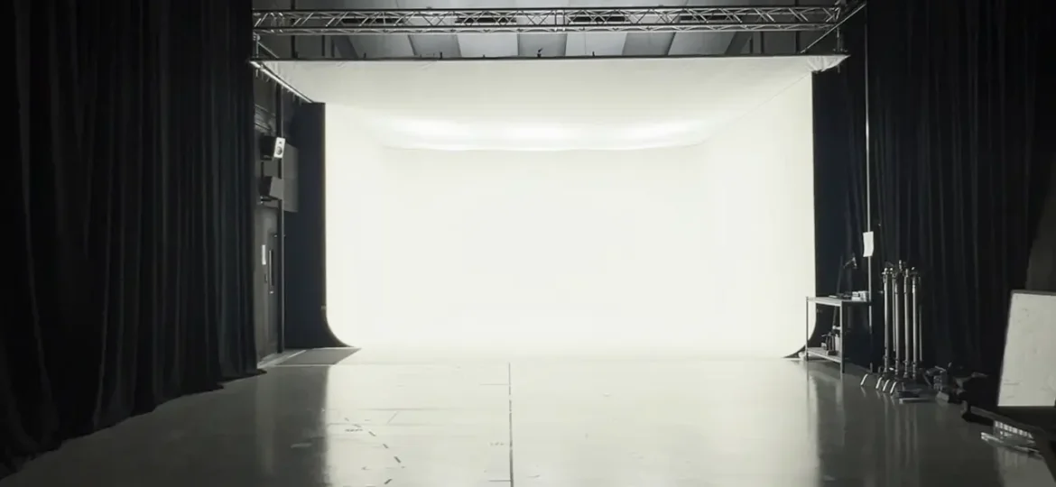 Studio 1 with magic cloth diffusion under space lights